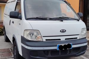Furgone KIA PREGIO