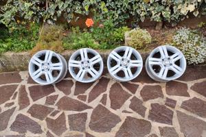 cerchi in lega Alfa Romeo 155
