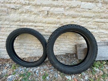 Gomme honda four