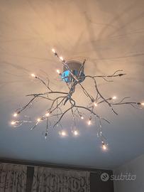 Lampadario da soffitto con lampade alogene