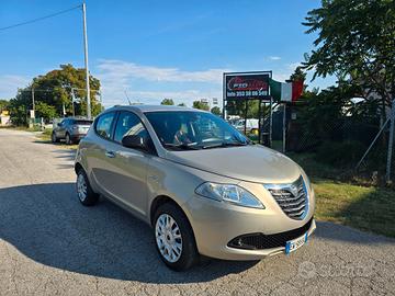 Ypsilon 0.9 TwinAir Metano-GARANZIA- NEOPATENTATI