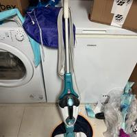 Lavapavimenti a vapore Black & Decker