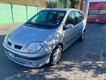 Renault Megane Scénic Evol. 1.6 16V cat Pr. Limite