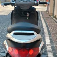 Piaggio Beverly 250 - 2004