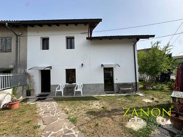 Casa accostata - Gorizia
