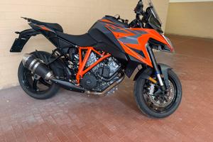 Ktm 1290 super duke gt 2023 4000km tagliandata