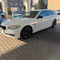 BMW 525 X drive