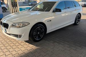 BMW 525 X drive