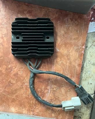 Recolatore di tensione burgman 650