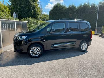 Toyota proace city 1.5D 130CV GANCIO TRAINO