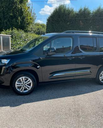 Toyota proace city 1.5D 130CV GANCIO TRAINO