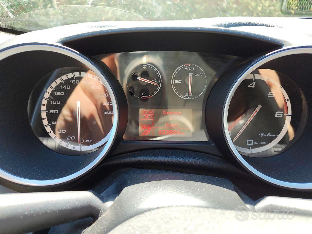 Alfa Romeo Giulietta 2014 photo 5