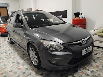 Hyundai i30 CW 1.6 CRDi VGT 16V 115CV Dynamic