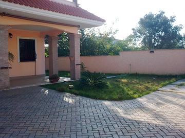 Villino a schiera billivello arredato