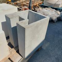 Fioriera in cemento grigio zavorra - LESIONATA