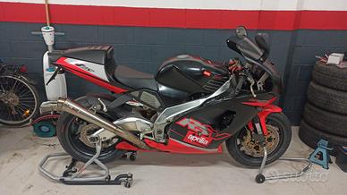 Aprilia RSV 1000