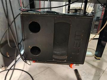 Cassa  subwoofer musica live