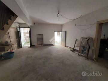 CASA INDIPENDENTE A CAROVIGNO