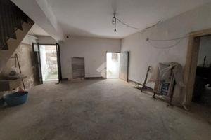 CASA INDIPENDENTE A CAROVIGNO