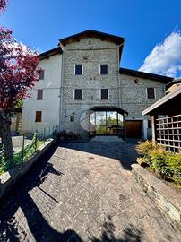 RUSTICO A NEVIANO DEGLI ARDUINI