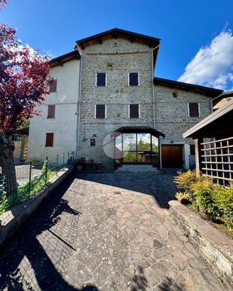 RUSTICO A NEVIANO DEGLI ARDUINI