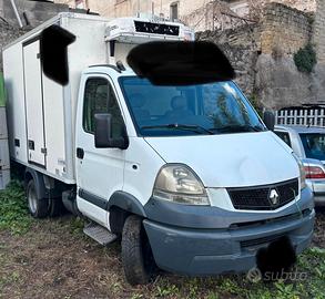 Renaul truks anno 2005 3.0 diesel coibentato