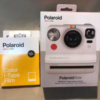 Polaroid Now Nuova + 2 Pacchi Pellicole i-Type