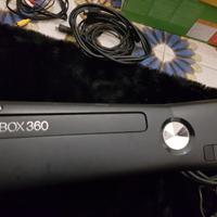 XBOX 360 + ALIMENTATORI + 16 GIOCHI