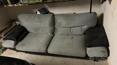 Divano tre posti Ptrone Sofa