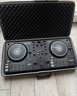 Numark Mixtrack Pro FX