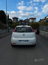 Fiat Grande Punto 1.4 gpl di casa