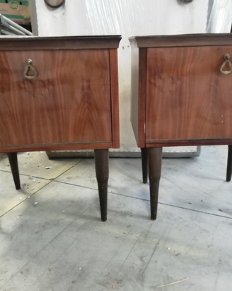 Comodini anni 60
