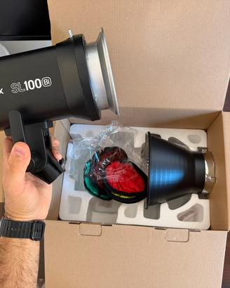 Godox SL 100Bi
