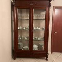 Cristalliera in legno massello