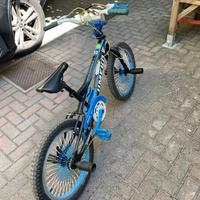 Bicicletta Bmx Umeko blu/nera Bicicletta Bmx Umeko