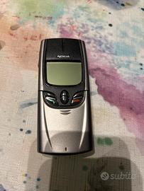 Nokia 8850.