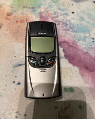 Nokia 8850.