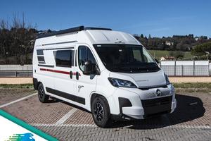 Camper puro Van 2 posti Roller Team Livingstone GO