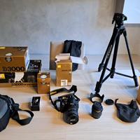 Nikon D 3000 con accessori 