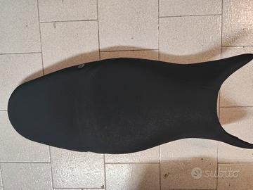 Sella Triumph street triple 675 2011
