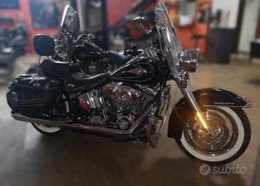 HARLEY DAVIDSON SOFTAIL HERITAGE
