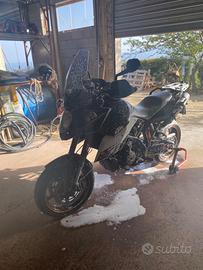 KTM 990 Supermoto - 2011