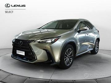Lexus NX Hybrid 4WD Premium