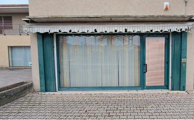 Negozio e magazzino Crocetta del Montello