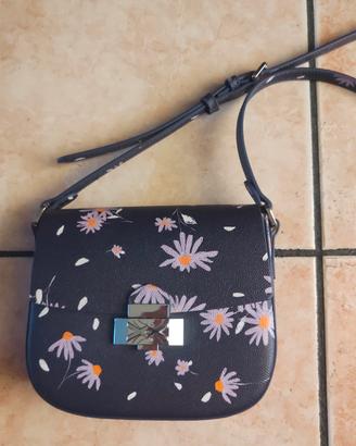 borsetta benetton blu e fiori
