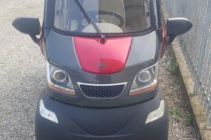 Scooter elettrico per disabili