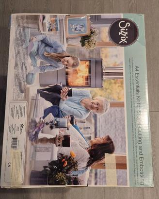 Fustellatrice Sizzix Big Shot Plus con extra