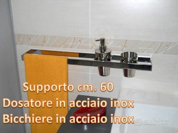 Kit porta asciugamani con dosatore e bicchiere