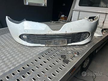 Paraurti renault clio 2013