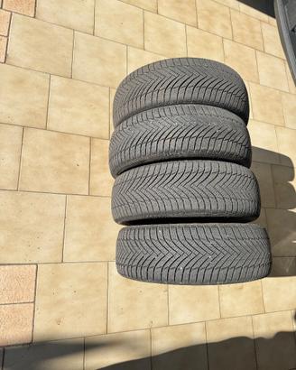 Gomme renault clio invernali